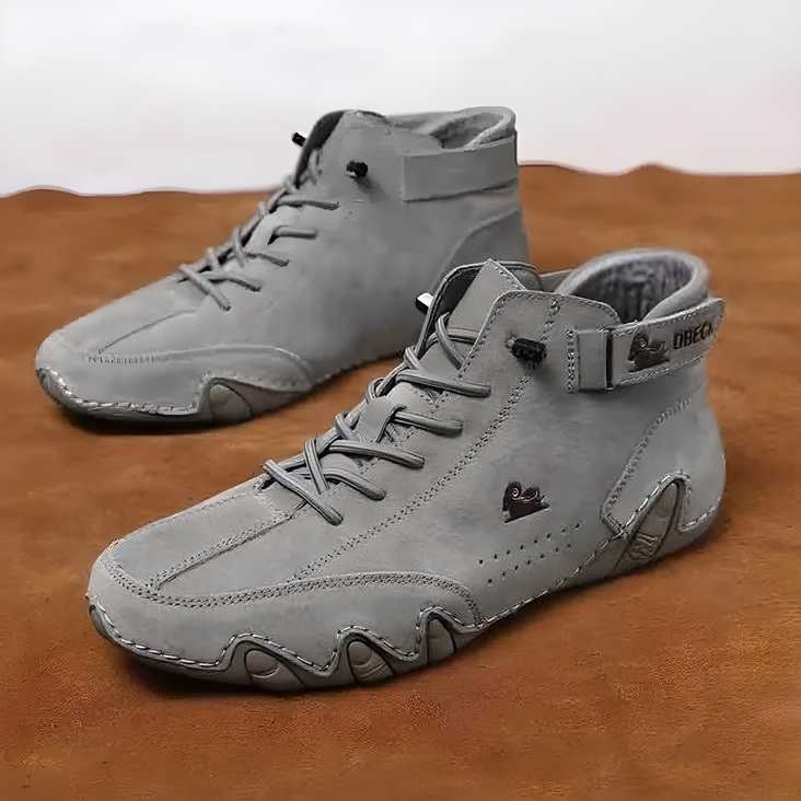 FOOTWEAR